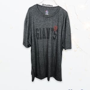 Majestic San Francisco Giants Gray Shirt